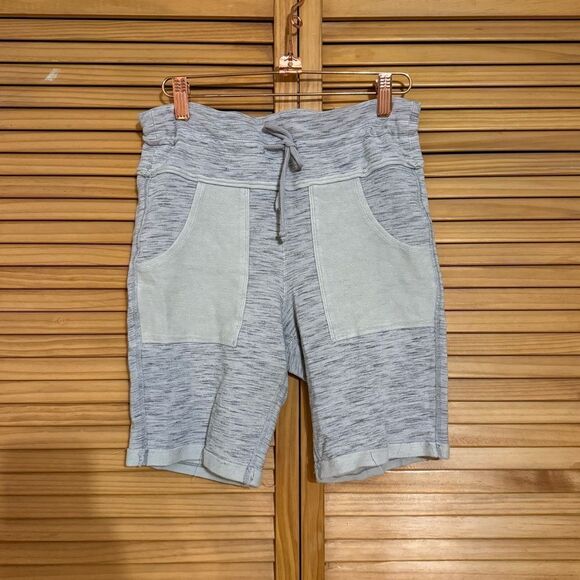 FP Movement by Free People Pants - FP Movement Shorts size Medium